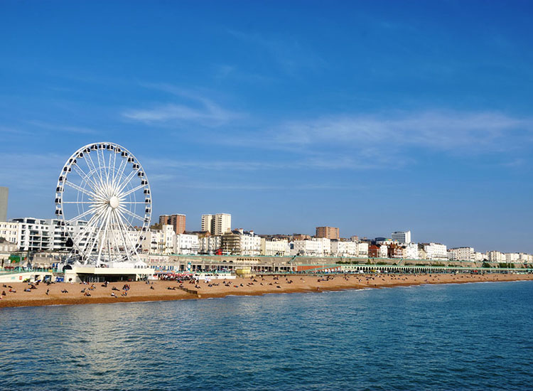 Plage de Brighton en Angleterre