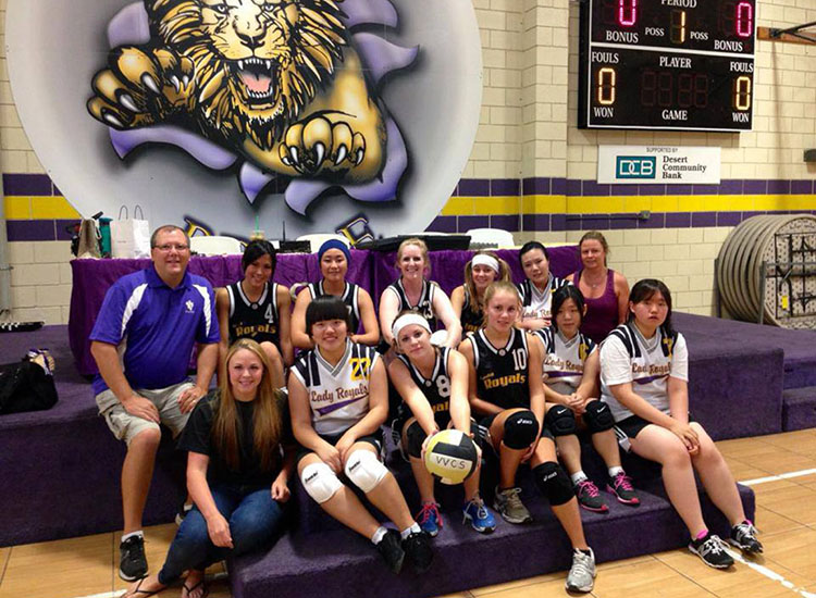 Equipe de basket à la Victor Valley school en Californie